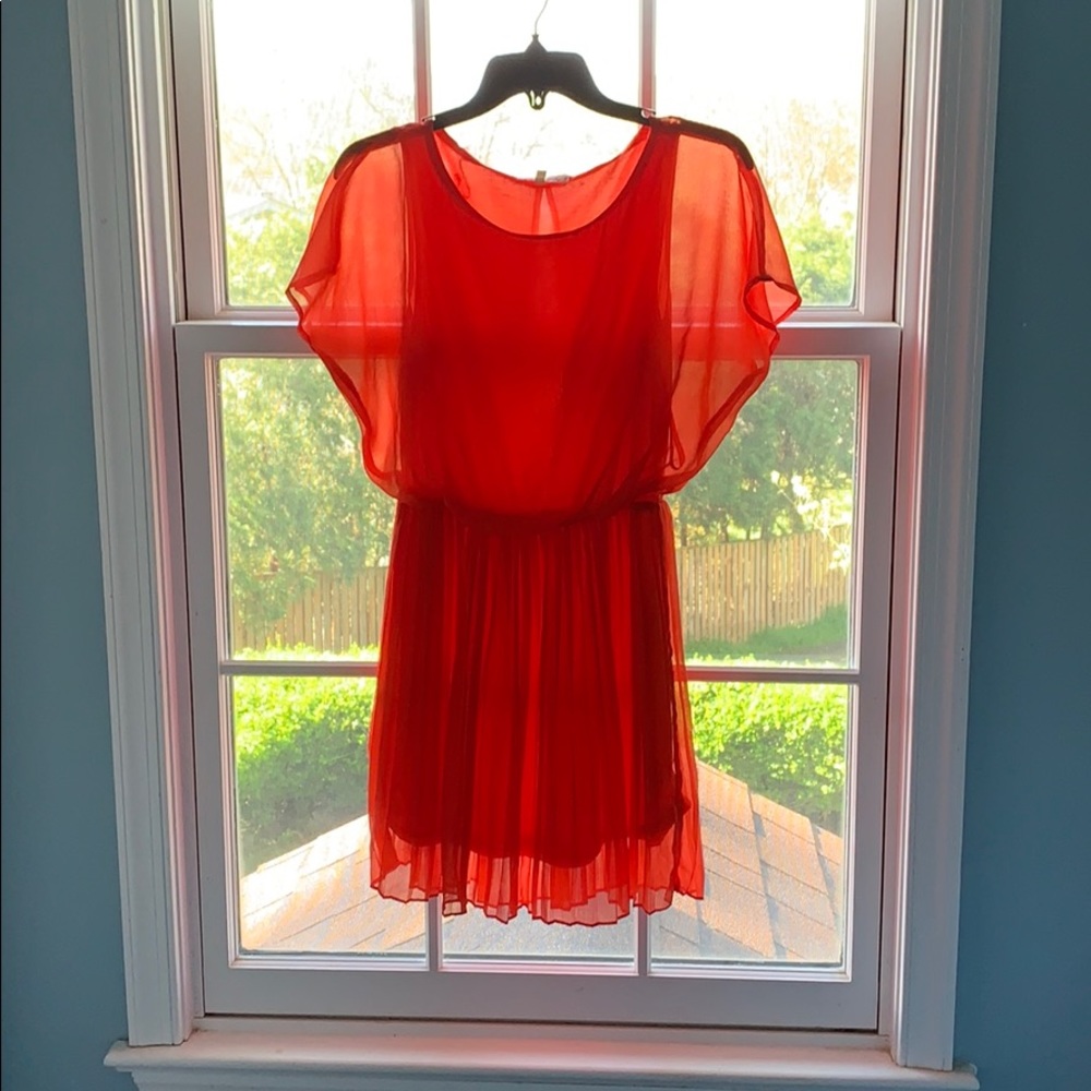 Orange short sleeve dress